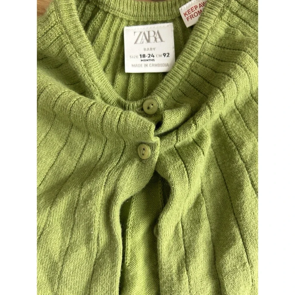Lot Of Zara Baby Girl Bundle 3 pieces - 2 Cardigans/1 Short Size 18-24 & 2-3